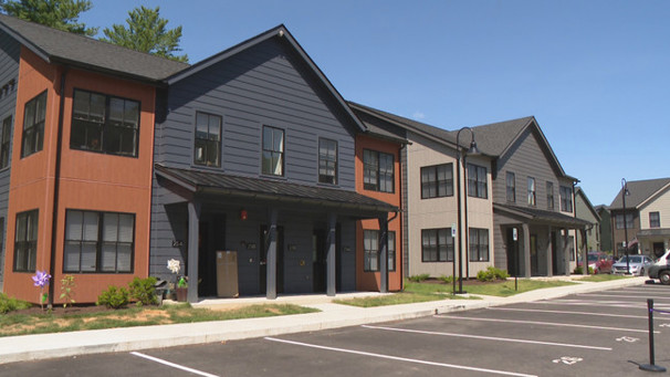 Pine View Apartments - WJAR credit