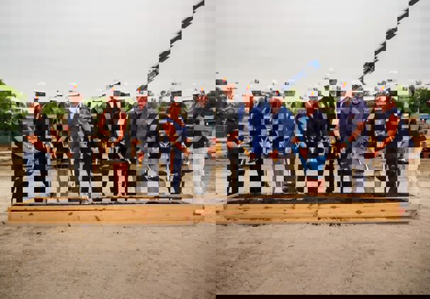 Encuentro Groundbreaking